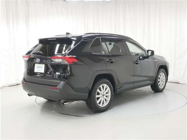 RAV42.5 ハイブリッド X E-Four 4WD