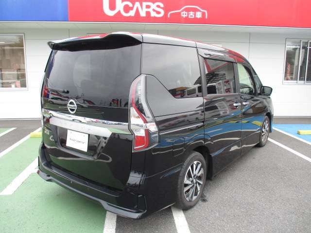 セレナ2.0 ハイウェイスターV