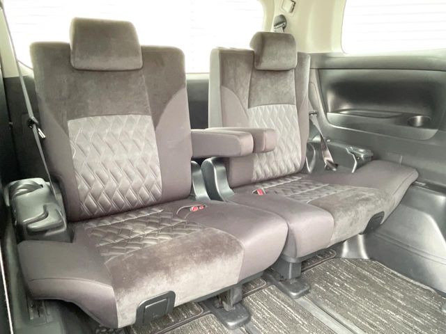 3��ڃV�[�g�͂�������ԗǍD����l�ł��������ƍ����Ē����܂��̂ŁA��l���ł̂��o���������N���N�ł��􂲉Ƒ��ŁA�C�̒m�ꂽ���ԂŁA�h���C�u�ɍs���̂��y���݂ł��ˁ�