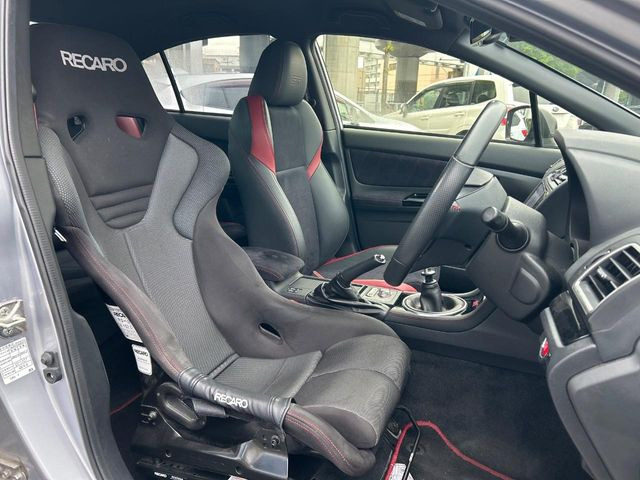 �yRECARO���o�P�b�g�V�[�g�z�l�ԍH�w�Ɋ�Â����ʈ����z�ɂ���č��ւ̕��S�Ⓑ���ԉ^�]���̔�J�������y������ڂŃ��J���Ƃ킩��X�|�[�e�B�ȃ��b�N�X�������ł��B