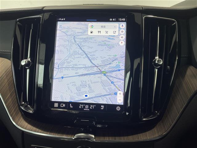 XC60B5 AWD インスクリプション 4WD