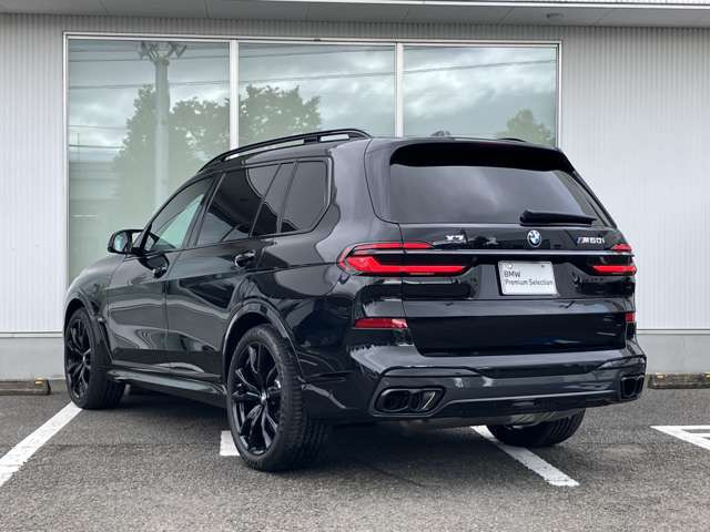 X7M60i xドライブ 4WD