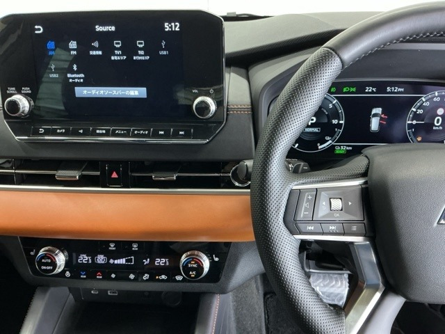 アウトランダーPHEV 2.4 P 4WD