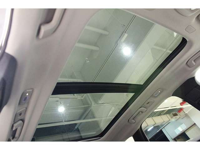 XC60ウルトラ B5 AWD 4WD