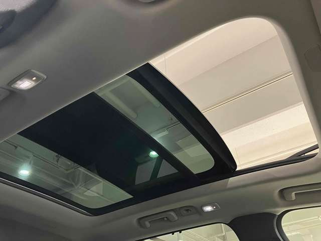 XC90ウルトラ B5 AWD 4WD