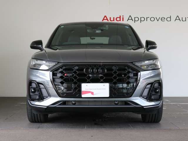 SQ5スポーツバック3.0 4WD