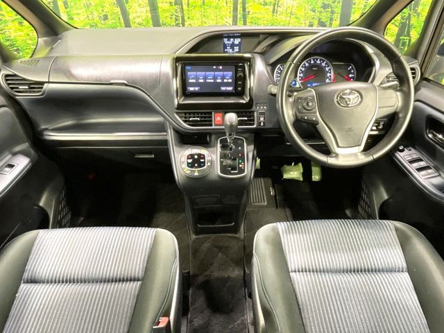 ヴォクシー2.0 ZS 煌