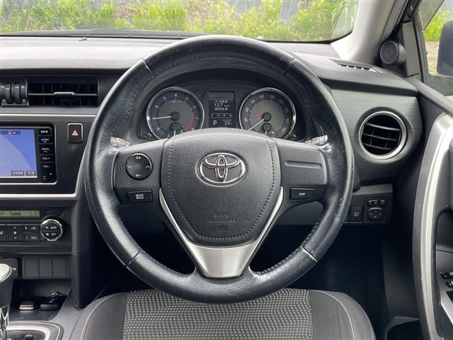 オーリス1.5 150X Sパッケージ 4WD
