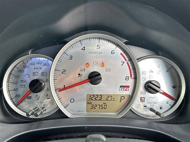 ヴィッツ1.5 GR スポーツ GR
