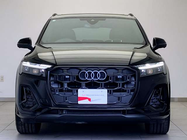 Q755 TFSI クワトロ Sライン 4WD