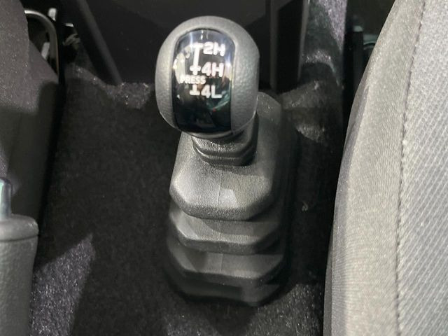 ジムニーノマド1.5 FC 4WD