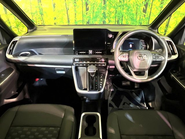 ヴォクシー1.8 ハイブリッド S-Z