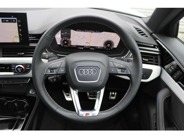 A435 TFSI Sライン マイスターシュトュック