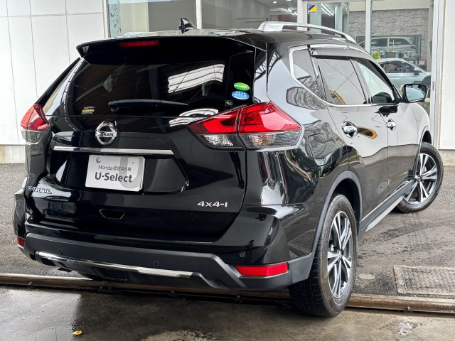 エクストレイル2.0 20Xi 4WD