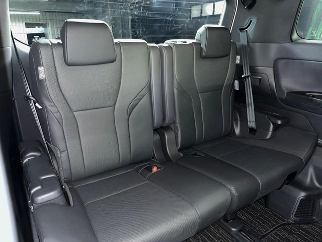 3��ڃV�[�g�͂�������ԗǍD����l�ł��������ƍ����Ē����܂��̂ŁA��l���ł̂��o���������N���N�ł��􂲉Ƒ��ŁA�C�̒m�ꂽ���ԂŁA�h���C�u�ɍs���̂��y���݂ł��ˁ�