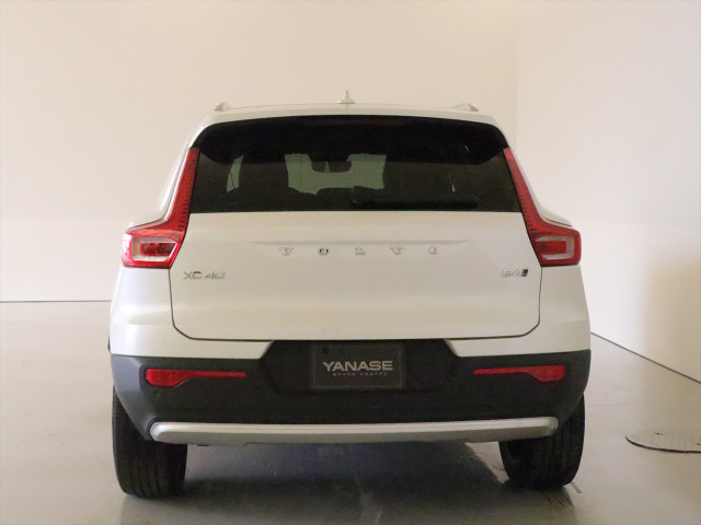 XC40アルティメット B4 AWD 4WD