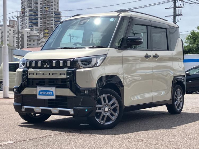 デリカミニT プレミアム 4WD