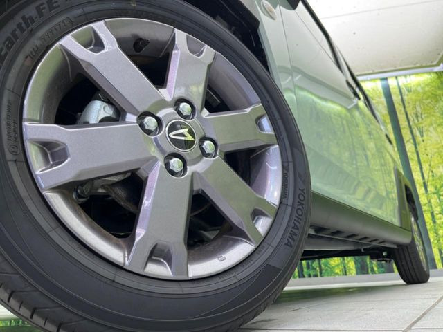 �y����15�C���`�A���~�z�C�[���z�O�ςɃ}�b�`���������A���~�z�C�[���𑕒����Ă���܂��B�e��ЊO�A���~�z�C�[����A�X�^�b�h���X�^�C�����戵�����Ă���܂��B���񂲑��k����������