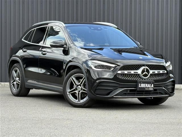 GLAクラスGLA200d 4マチック 4WD