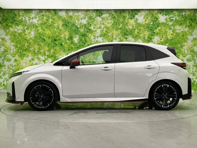 ノートオーラ1.2 NISMO チューンド e-POWER 4WD