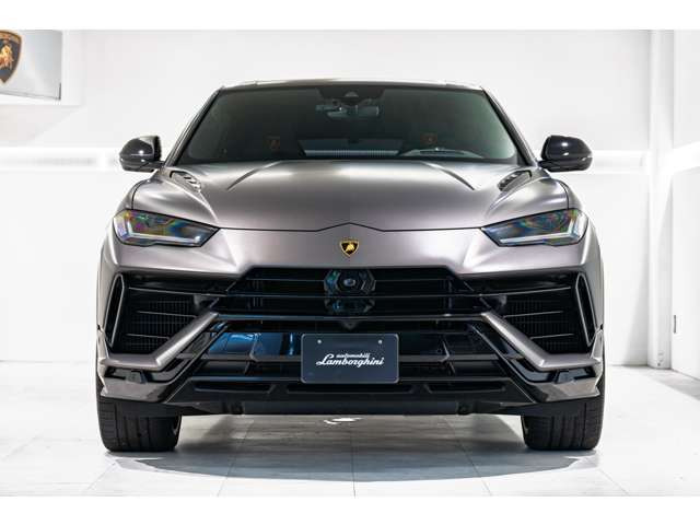 ウルスS 4WD