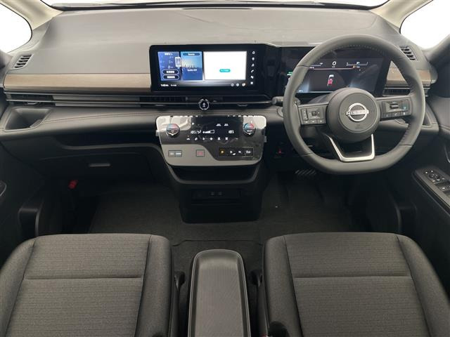 セレナ1.4 e-POWER ハイウェイスターV