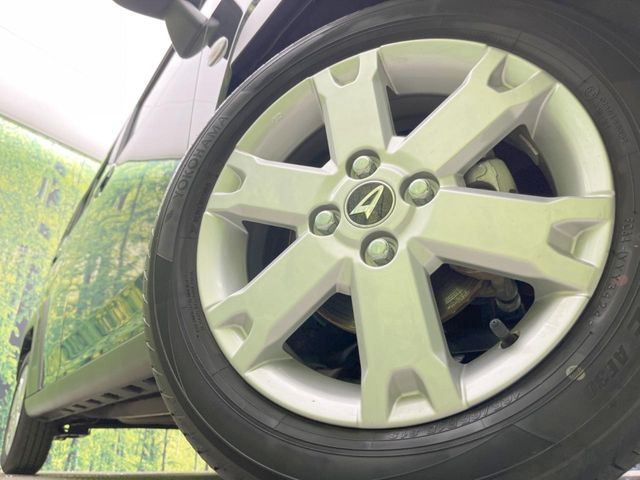 �y����15�C���`�A���~�z�C�[���z�O�ςɃ}�b�`���������A���~�z�C�[���𑕒����Ă���܂��B�e��ЊO�A���~�z�C�[����A�X�^�b�h���X�^�C�����戵�����Ă���܂��B���񂲑��k����������