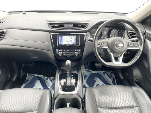 エクストレイル2.0 20Xi ハイブリッド