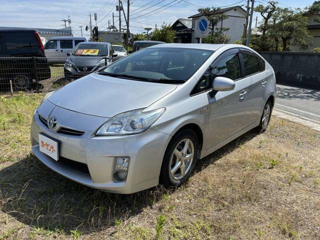 プリウス1.8 S