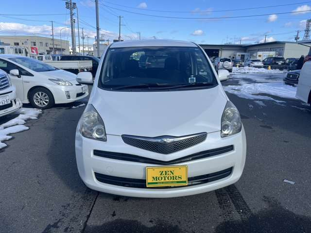 ラクティス1.5 X HIDセレクション 4WD