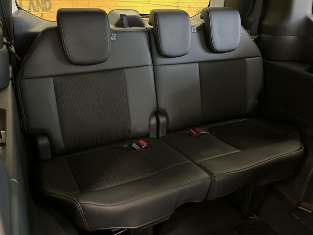 3��ڃV�[�g�͂�������ԗǍD����l�ł��������ƍ����Ē����܂��̂ŁA��l���ł̂��o���������N���N�ł��􂲉Ƒ��ŁA�C�̒m�ꂽ���ԂŁA�h���C�u�ɍs���̂��y���݂ł��ˁ�