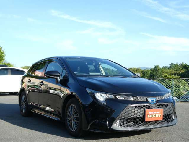 カローラツーリング1.8 ハイブリッド G-X プラス E-Four 4WD