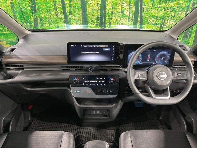 セレナ1.4 e-POWER ハイウェイスターV