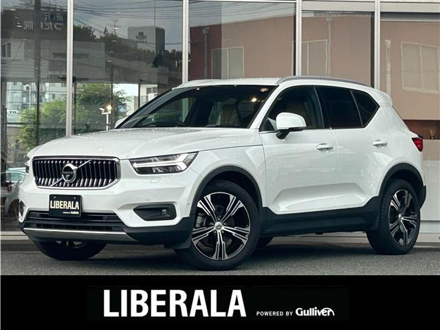 XC40B4 AWD インスクリプション 4WD