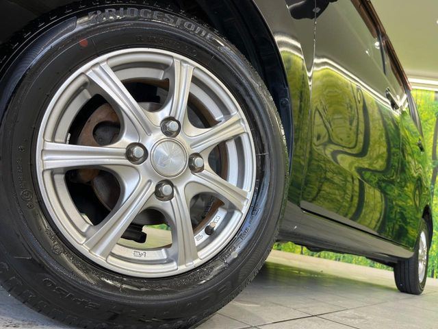 �y13�C���`�A���~�z�C�[���z�O�ςɃ}�b�`�����A���~�z�C�[���𑕒����Ă���܂��B�e��A���~�z�C�[����A�X�^�b�h���X�^�C�����戵�����Ă���܂��B���񂲑��k����������