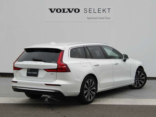 V60ウルトラ B4