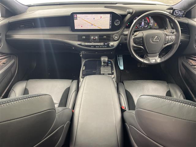 LS500 Fスポーツ