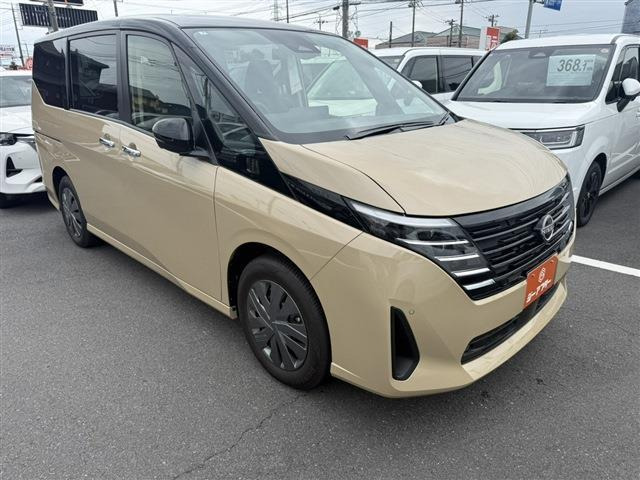 日産 セレナ 2022年モデル XVの価格・性能・装備・オプション（2026年2