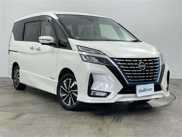 セレナ1.2 e-POWER ハイウェイスターV