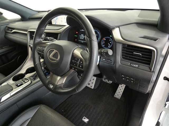 RX300 Fスポーツ 4WD