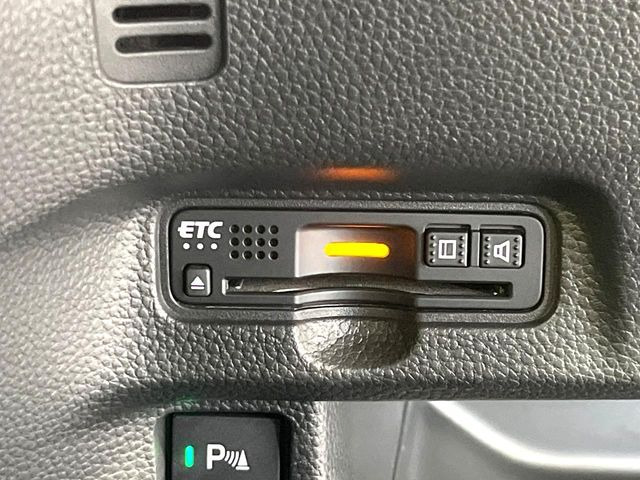 【ETC】高速道路の料金所をストレスなく通過!話題のスポットやサービスエリアに多い「スマートIC」利用時は必須のアイテムです。当店でセットアップを実施、ご納車当日からすぐにご利用いただけます!