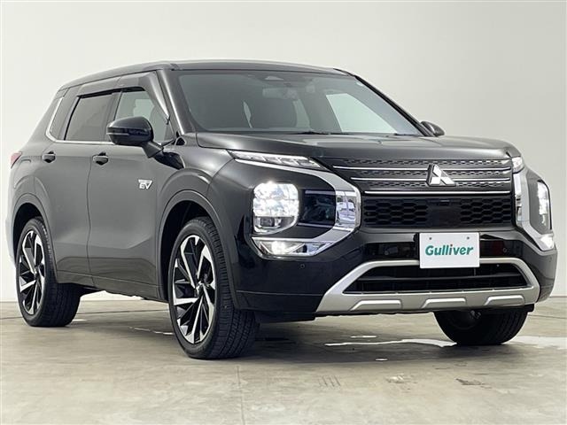 アウトランダーPHEV 2.4 P 4WD