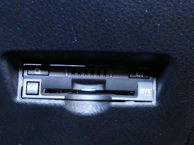 C-HRハイブリッド 1.8 G モード ネロ セーフティ プラスII