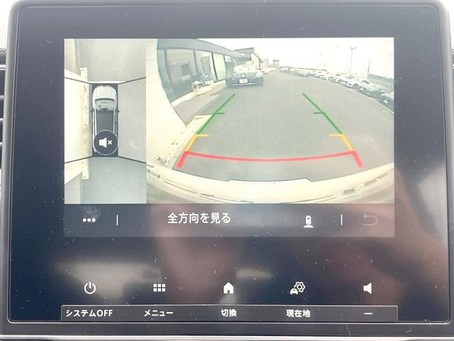 ���p�m���~�b�N�r���[���j�^�[:��p�̃J�����ɂ��A�ォ�猩���낵���悤�Ȏ��_��360�x�N���}�̎��͂��m�F���邱�Ƃ��ł��܂������p�������m�F���₷���A�����ꏊ�ł̐؂�Ԃ��⒓�Ԃ��X���[�Y�ɍs���܂��B
