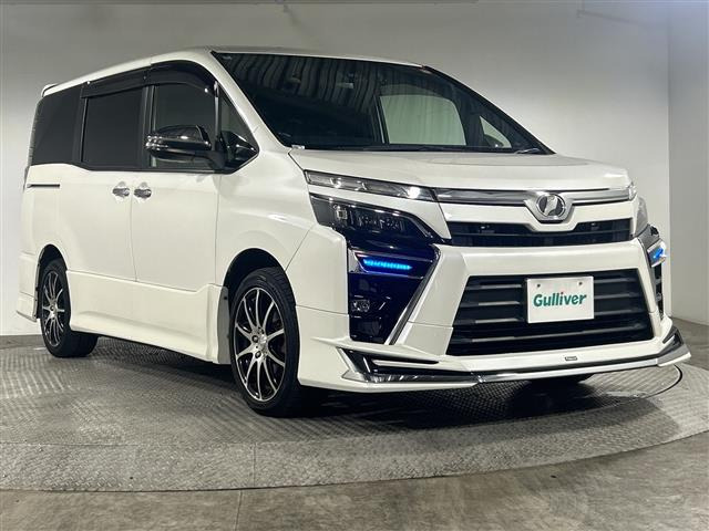 ヴォクシー2.0 ZS 煌