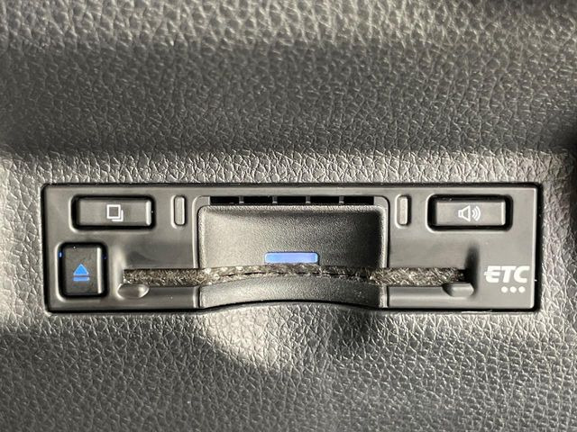 【ETC】高速道路の料金所をストレスなく通過!話題のスポットやサービスエリアに多い「スマートIC」利用時は必須のアイテムです。当店でセットアップを実施、ご納車当日からすぐにご利用いただけます!