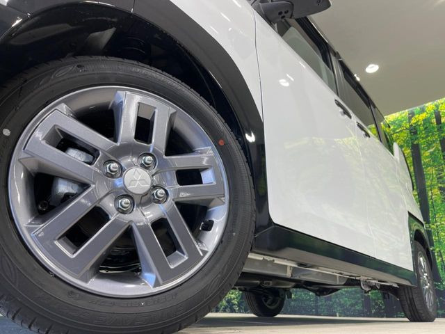 �y����15�C���`�A���~�z�C�[���z�O�ςɃ}�b�`���������A���~�z�C�[���𑕒����Ă���܂��B�e��ЊO�A���~�z�C�[����A�X�^�b�h���X�^�C�����戵�����Ă���܂��B���񂲑��k����������