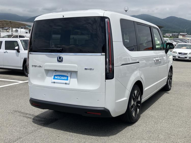 ステップワゴン2.0 e:HEV エアー