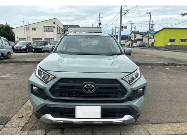 RAV42.0 アドベンチャー 4WD