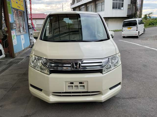ステップワゴン2.0 L